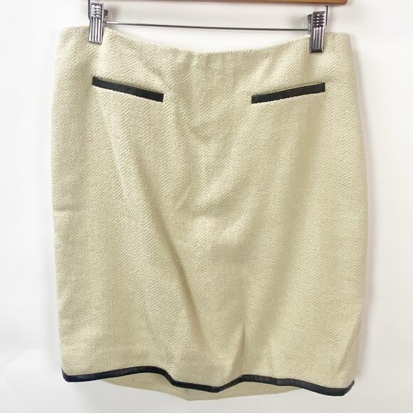 2/$30 Ann Taylor 8 Womens Cream Faux Leather Trim Herringbone Mini Pencil Skirt - Picture 3 of 8